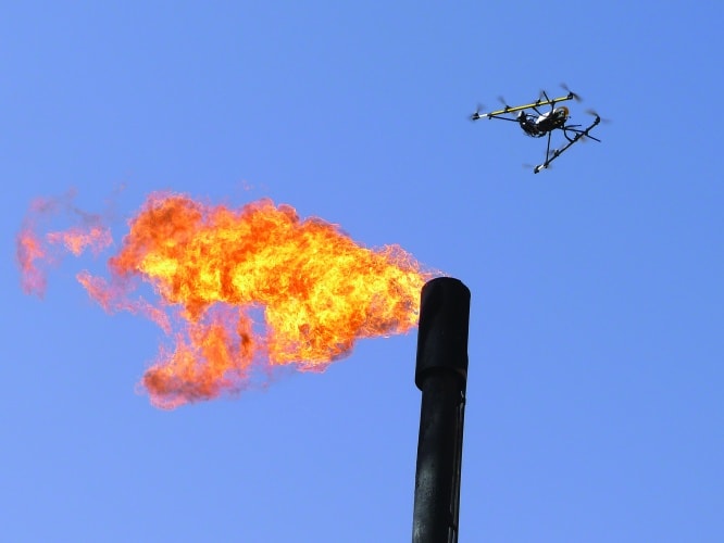 inspeção de flame com drone