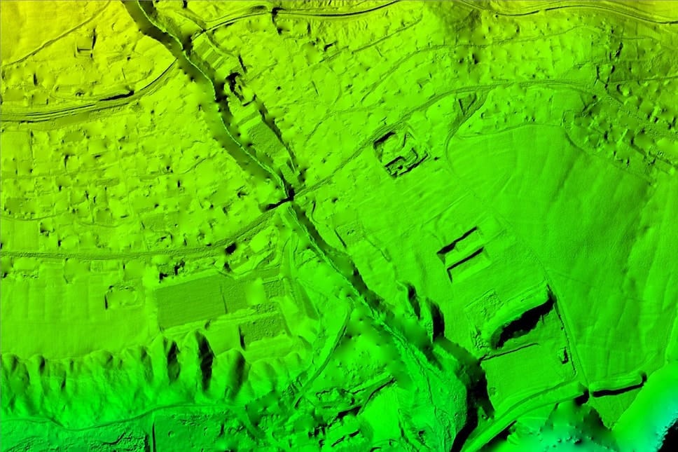MDT gerado a partir de mapeamento aéreo com drone