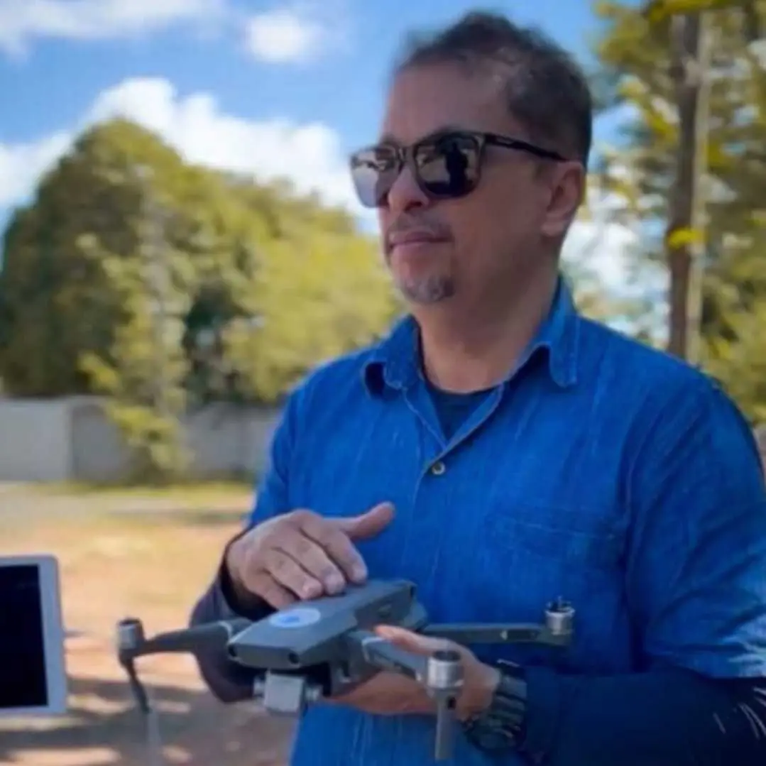 instrutor-de-drones-Fred instrutor do curso de Pilotagem de Drones