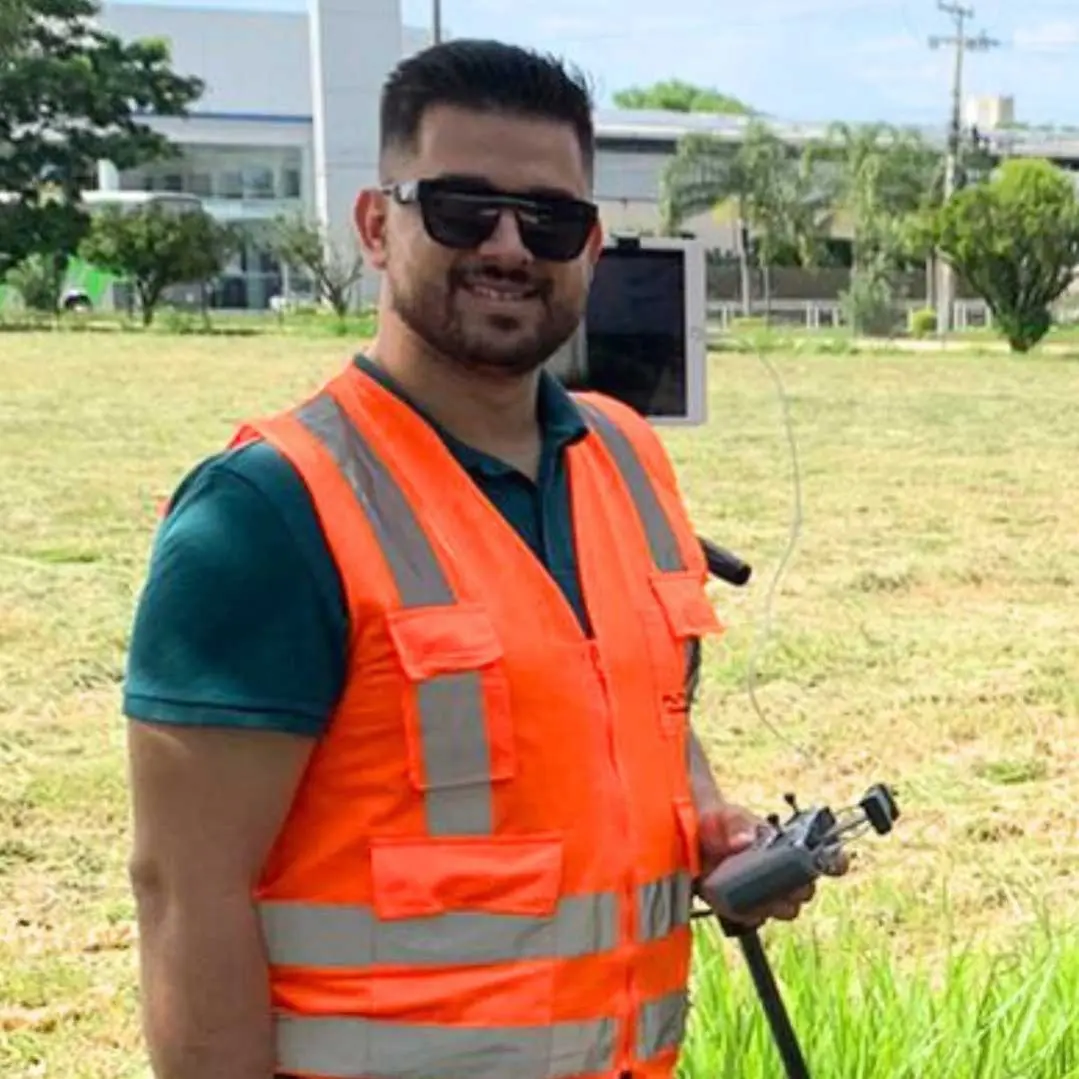 instrutor-de-drones-Rafael instrutor-de-drones-Rafael